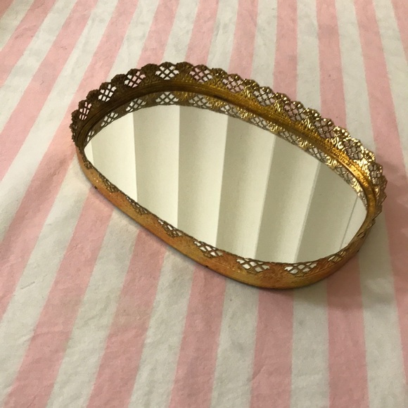 Vintage Other - 10 x 7 mirrored tray home decor
